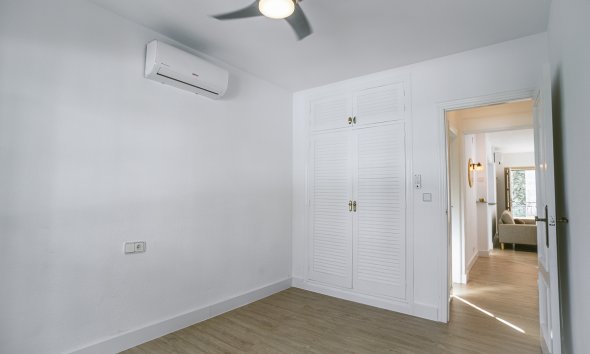 Reventa - Villa -
Orihuela Costa - Villa Martin