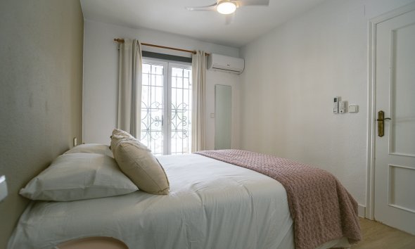 Reventa - Villa -
Orihuela Costa - Villa Martin