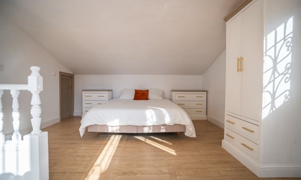 Reventa - Villa -
Orihuela Costa - Villa Martin