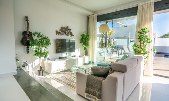 Reventa - Villa -
Orihuela Costa - Lomas De Cabo Roig