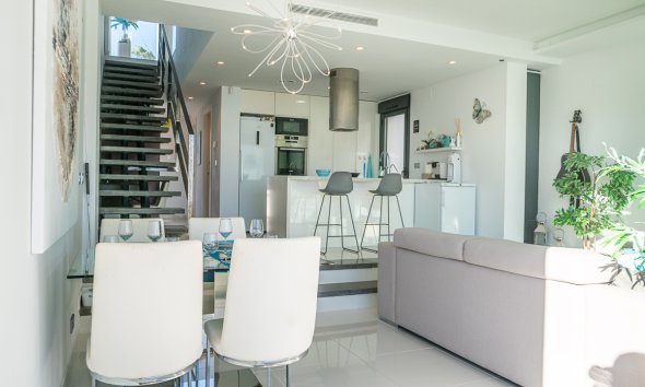 Reventa - Villa -
Orihuela Costa - Lomas De Cabo Roig