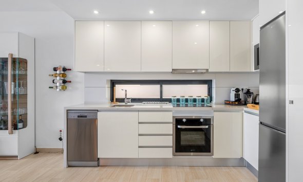 Resale - Apartment -
Orihuela Costa - Villamartín