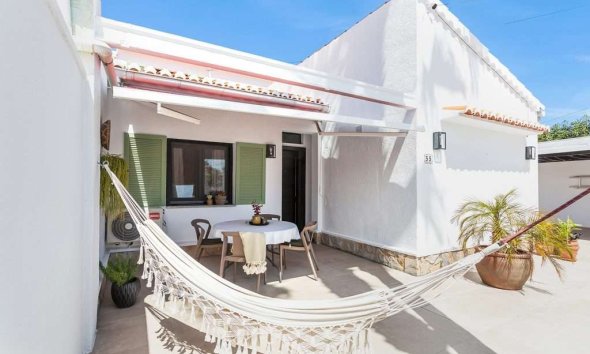 Reventa - Adosado -
Torrevieja - Torreta Florida