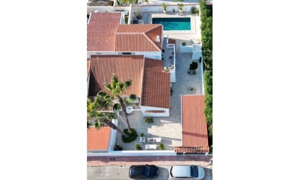 Reventa - Adosado -
Torrevieja - Torreta Florida