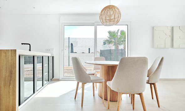 Nybyggeri - Villa -
Los Montesinos