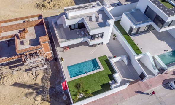 Obra nueva - Villa -
Rojales
