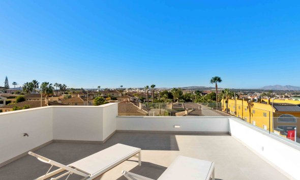 Obra nueva - Villa -
Rojales