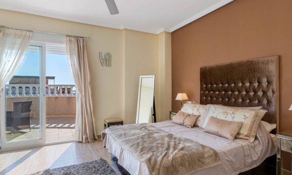 Resale - Villa -
Ciudad Quesada