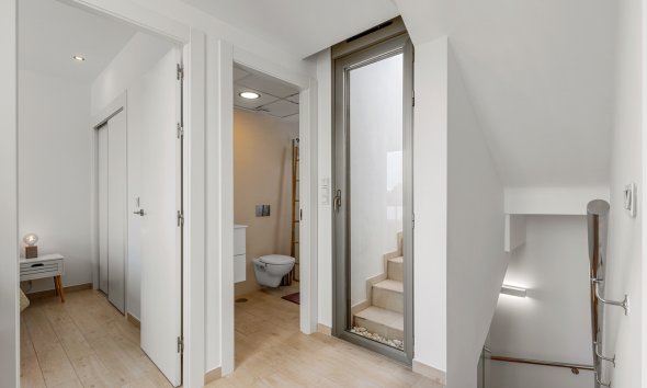 Reventa - Villa -
Orihuela Costa - Villamartín
