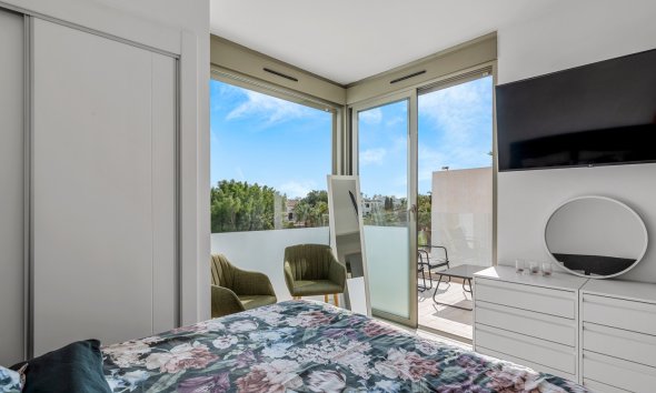 Reventa - Villa -
Orihuela Costa - Villamartín