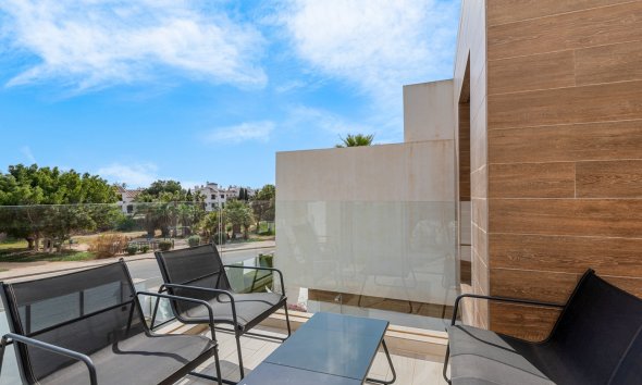 Reventa - Villa -
Orihuela Costa - Villamartín