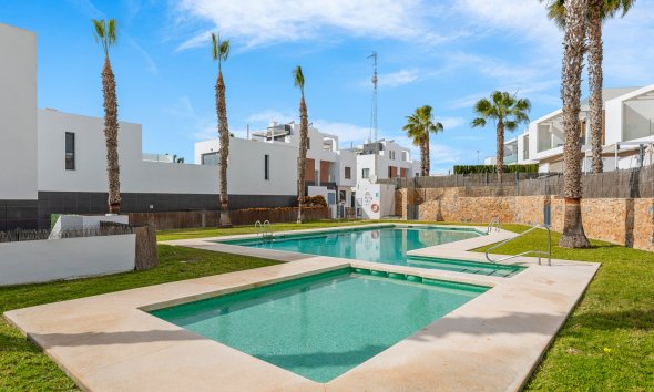 Reventa - Villa -
Orihuela Costa - Villamartín