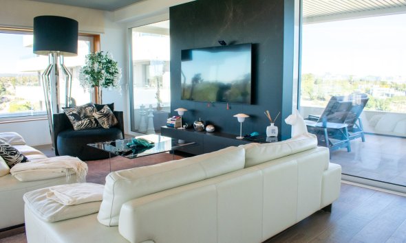 Reventa - Apartamento -
Orihuela Costa - Las Colinas golf