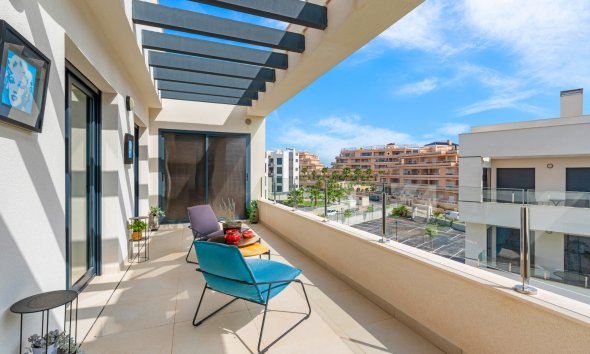 Reventa - Apartamento -
Orihuela Costa - Villamartín
