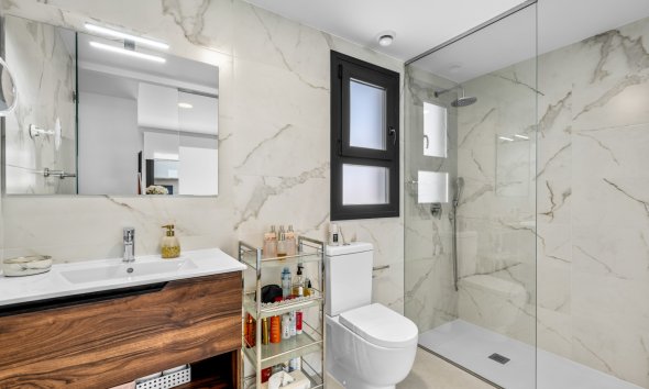 Reventa - Apartamento -
Orihuela Costa - Villamartín