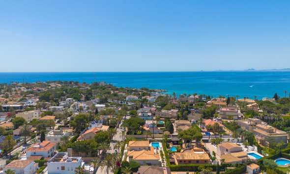 Reventa - Villa -
Orihuela Costa - Cabo Roig