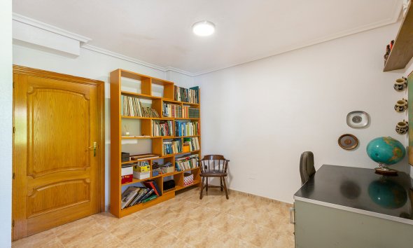 Reventa - Villa -
Orihuela Costa - Cabo Roig