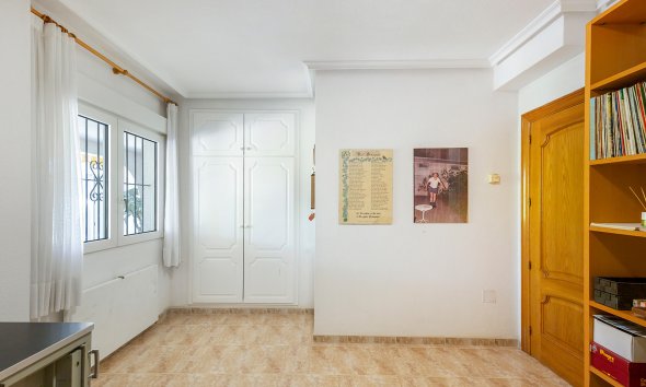 Reventa - Villa -
Orihuela Costa - Cabo Roig