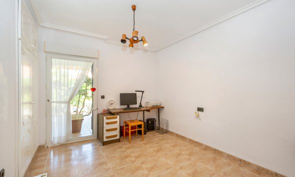 Reventa - Villa -
Orihuela Costa - Cabo Roig