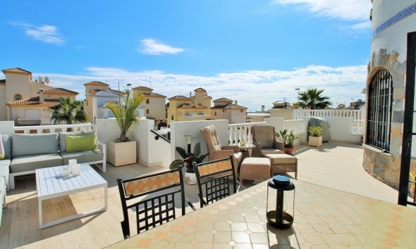 Reventa - Villa -
Villamartín - Los Dolses