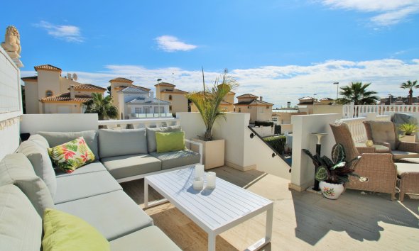 Reventa - Villa -
Villamartín - Los Dolses