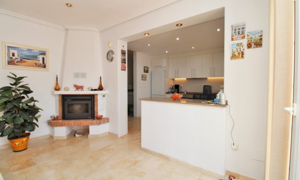 Reventa - Villa -
Villamartín - Los Dolses