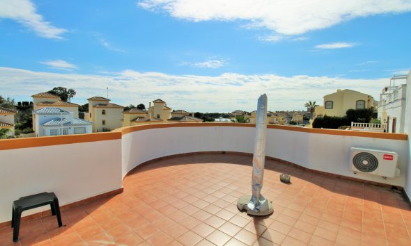 Reventa - Villa -
Villamartín - Los Dolses