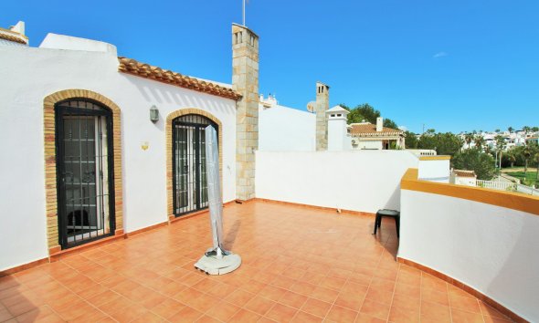 Reventa - Villa -
Villamartín - Los Dolses