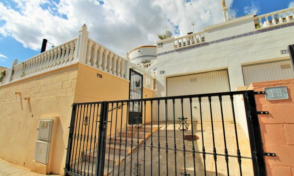Reventa - Villa -
Villamartín - Los Dolses