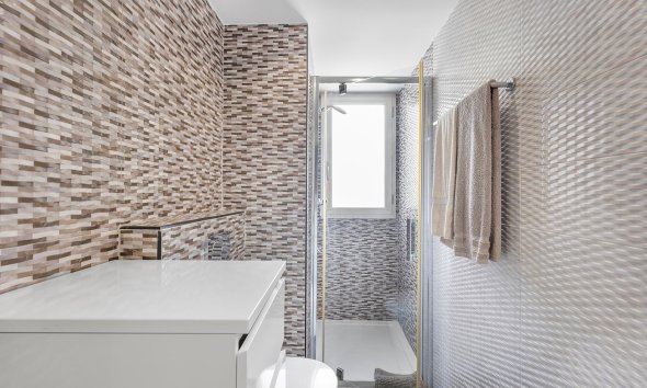 Reventa - Apartamento -
La Mata - Playa
