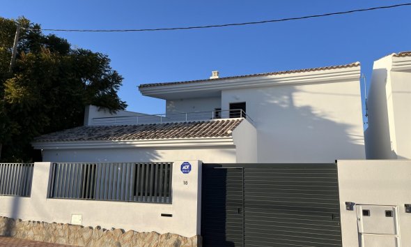 Obra nueva - Villa -
San Pedro del Pinatar