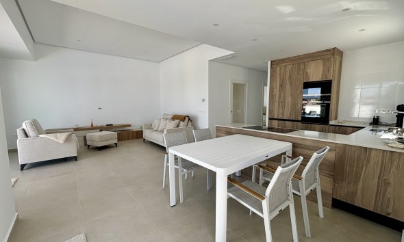 Obra nueva - Villa -
Benijofar
