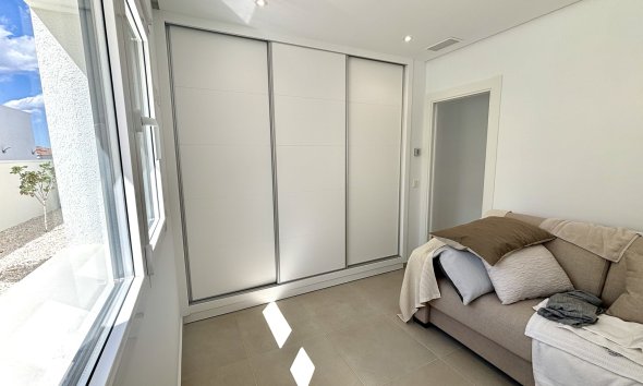 Obra nueva - Villa -
Benijofar