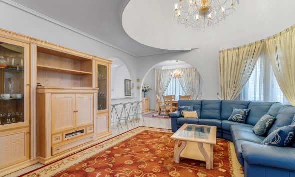 Resale - Villa -
Ciudad Quesada