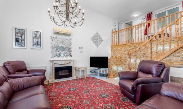 Resale - Villa -
Ciudad Quesada