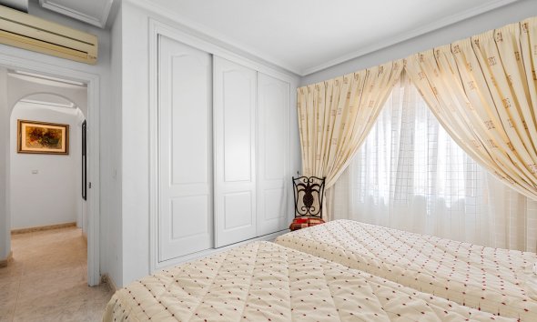 Resale - Villa -
Ciudad Quesada