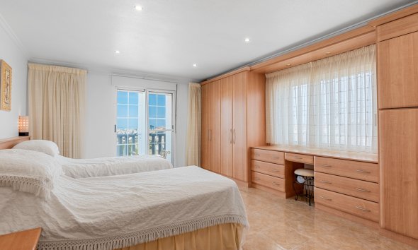 Resale - Villa -
Ciudad Quesada
