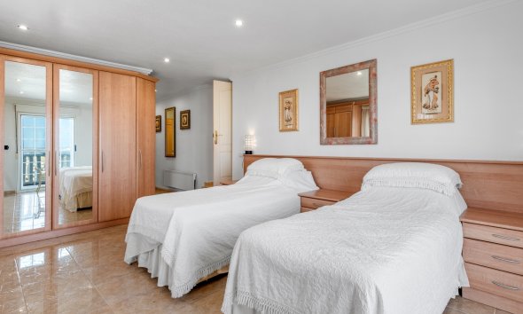 Resale - Villa -
Ciudad Quesada