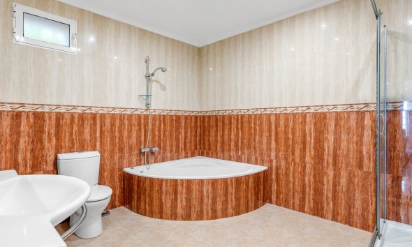 Resale - Villa -
Ciudad Quesada