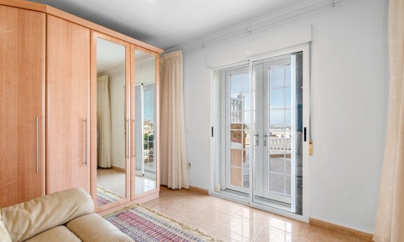 Resale - Villa -
Ciudad Quesada