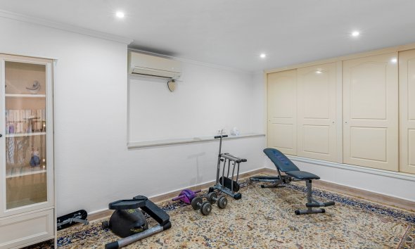 Resale - Villa -
Ciudad Quesada