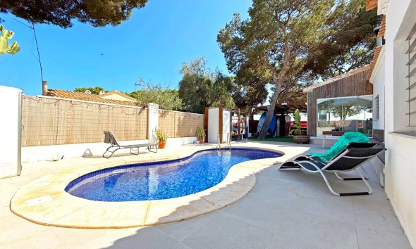Gensalg - Villa -
Orihuela Costa - Punta Prima