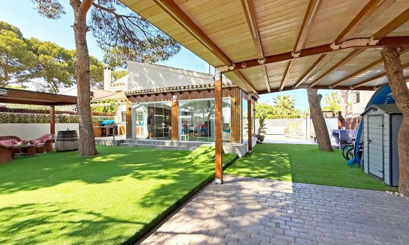 Gensalg - Villa -
Orihuela Costa - Punta Prima