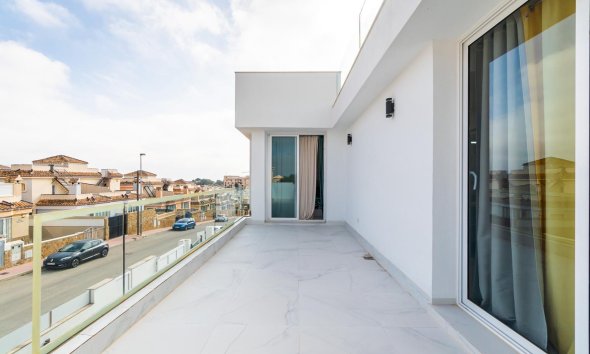 Nybyggeri - Rækkehus -
Orihuela Costa