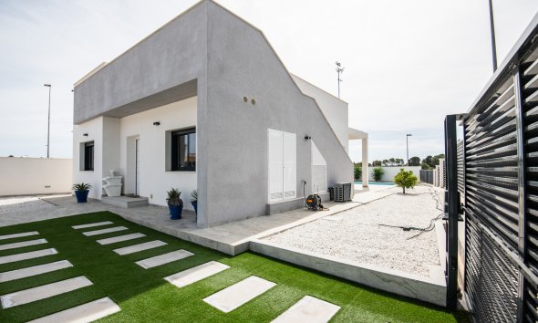 Nybyggeri - Villa -
Pinar de Campoverde