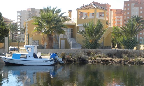 Obra nueva - Adosado -
San Javier
