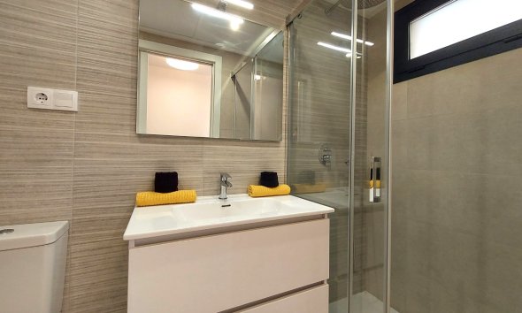Obra nueva - Apartamento -
San Miguel de Salinas
