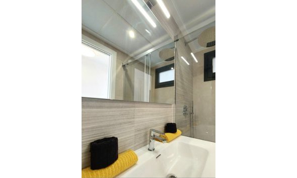 Obra nueva - Apartamento -
San Miguel de Salinas