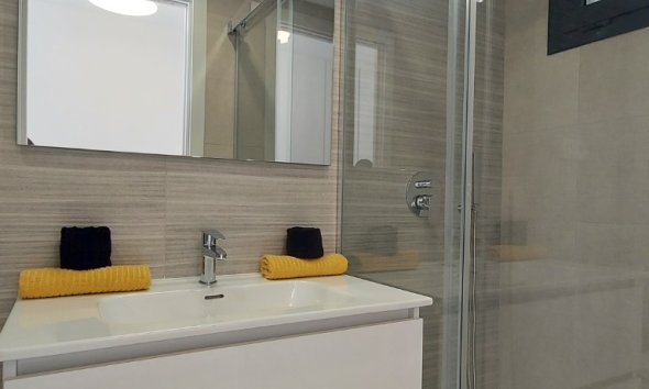 Obra nueva - Apartamento -
San Miguel de Salinas