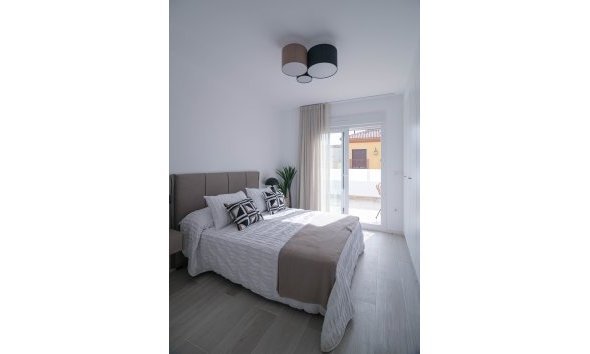 New Build - Townhouse -
Jerónimo y Avileses
